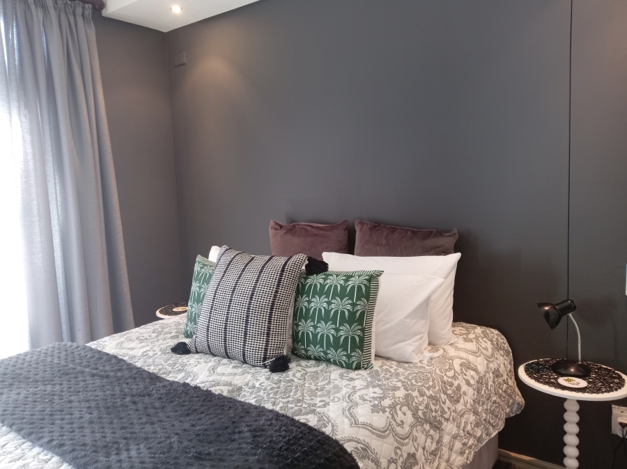 To Let 1 Bedroom Property for Rent in Herolds Bay Western Cape